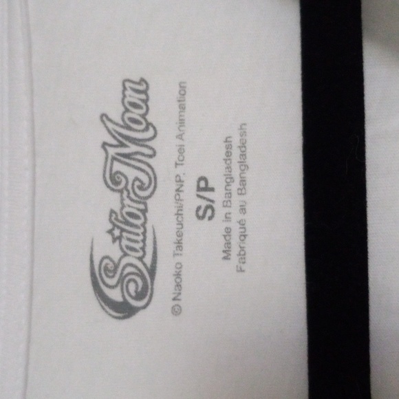 NWT Sailor Moon Oversized Shirt - Picture 3 of 5